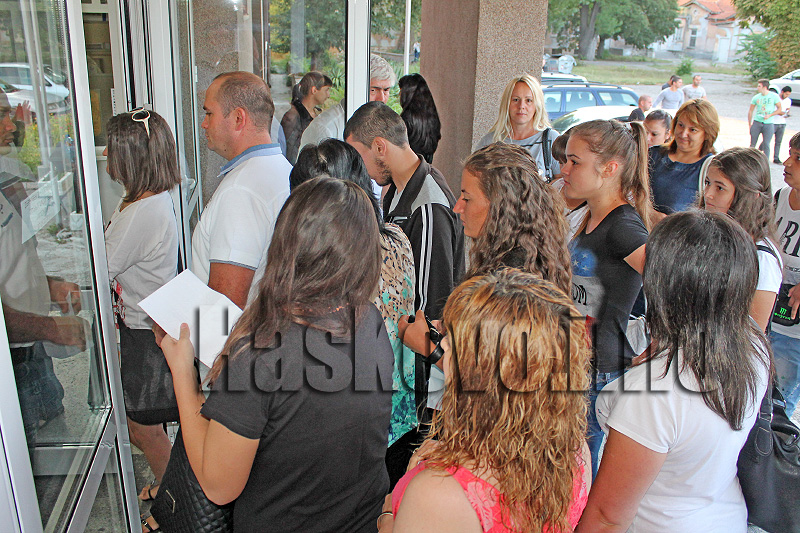 Матура, архив