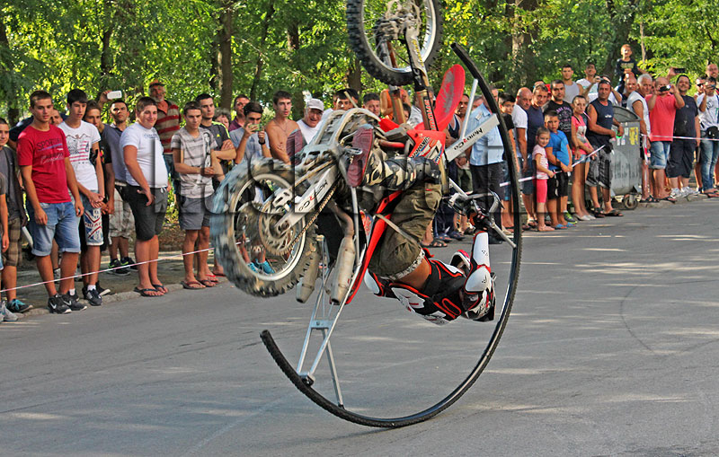 Демонстрации Демонстрации