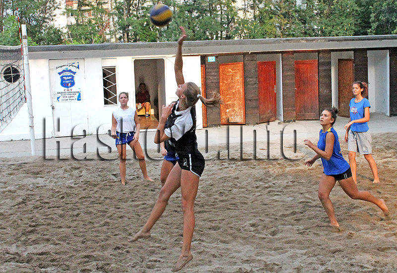 Волейболистки