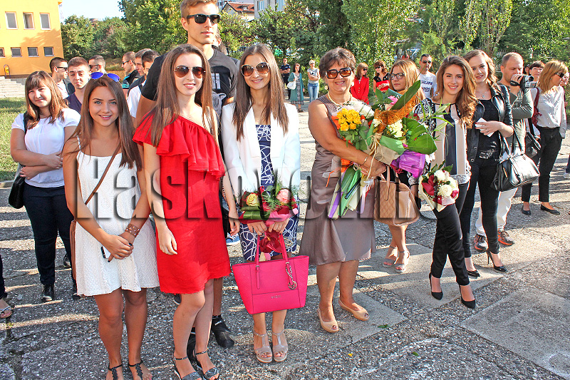 Училища Училища