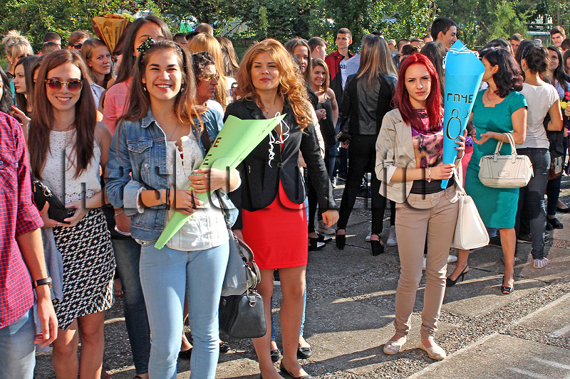 Училища Училища