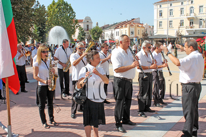 Празник Празник