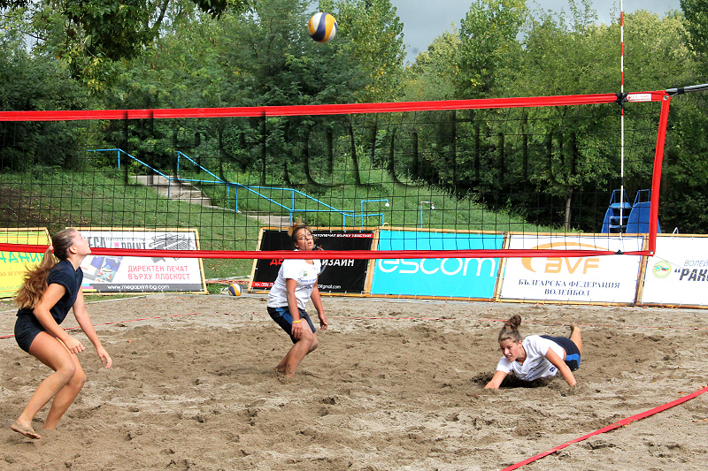 Турнир Турнир