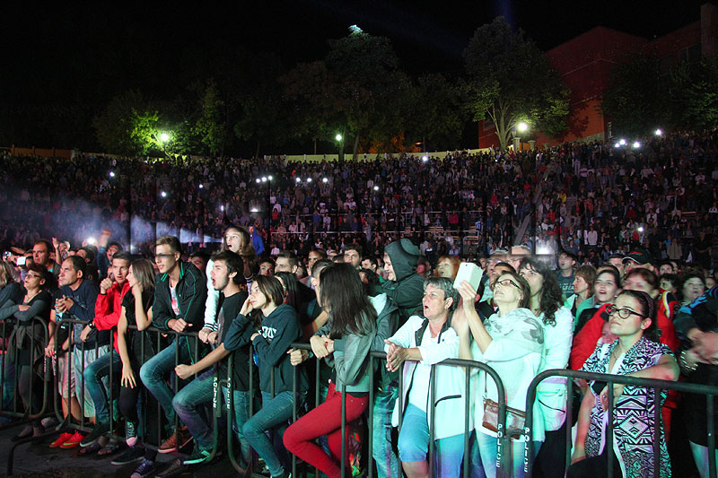 Празник Празник