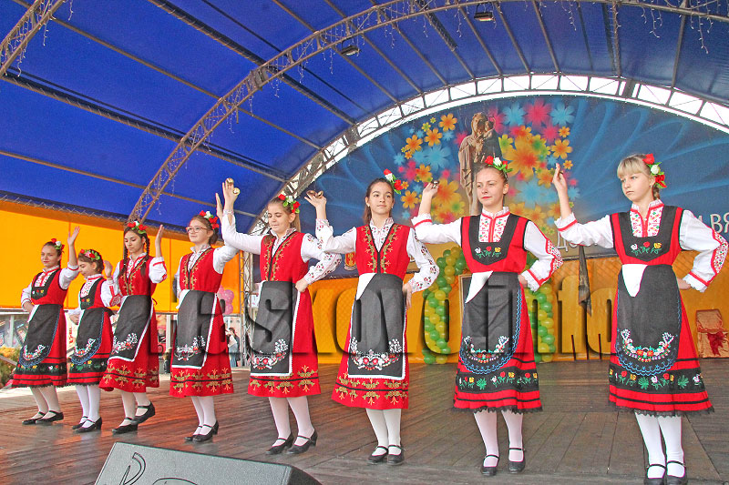 Празник Празник