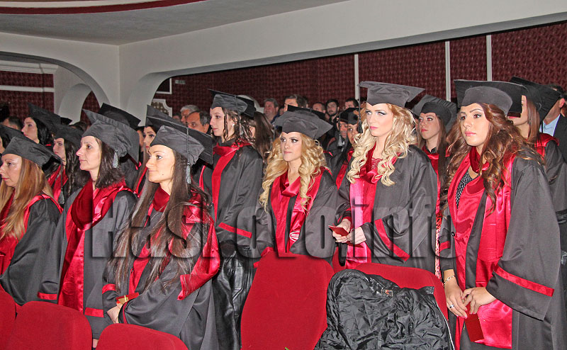 Дипломиране Дипломиране