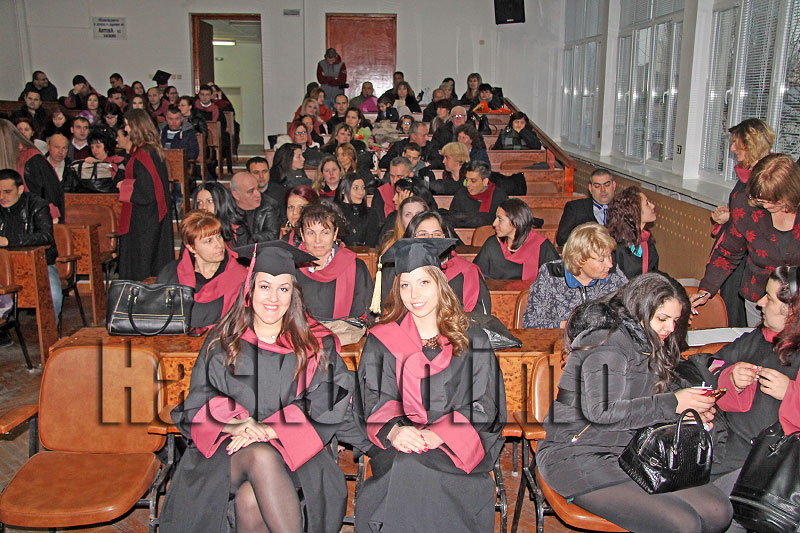 Дипломиране Дипломиране