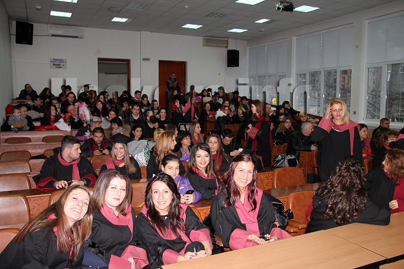 Дипломиране