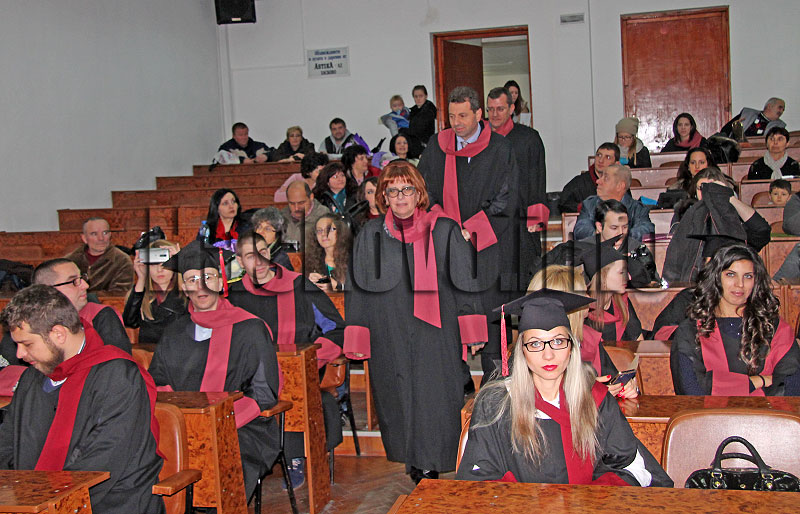 Дипломиране