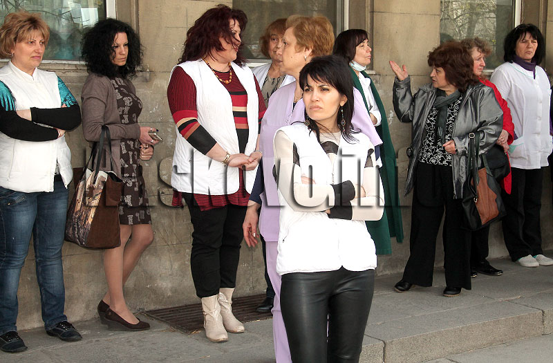 Протест, архив