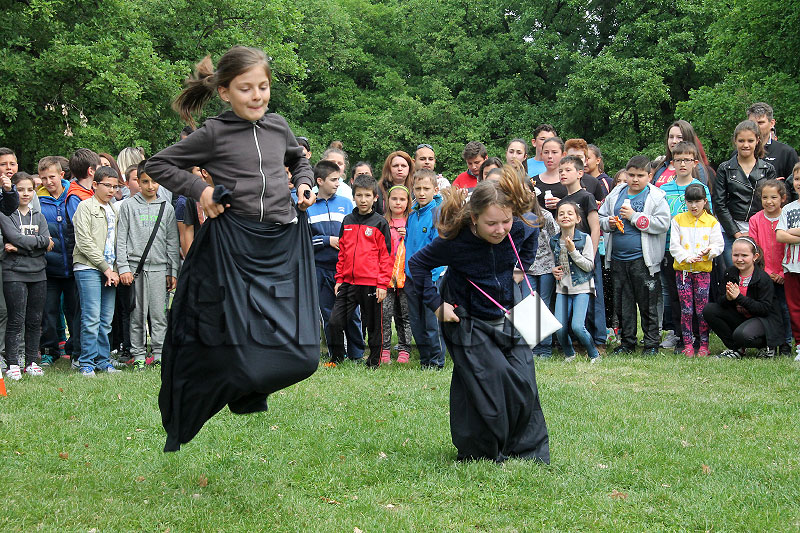 Празник Празник