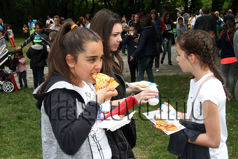 Празник Празник