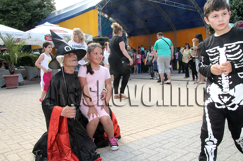 Празник Празник