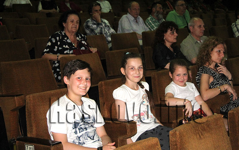 Премиера Премиера