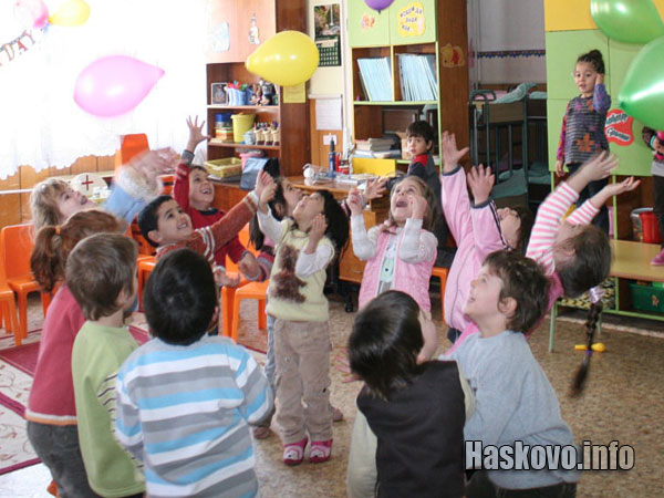 Деца, илюстрация