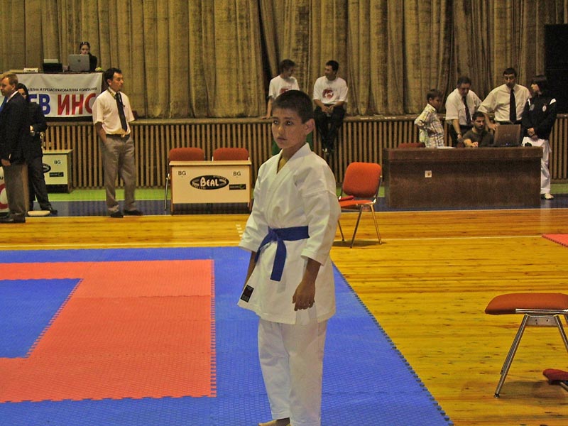 Иван Ставрев