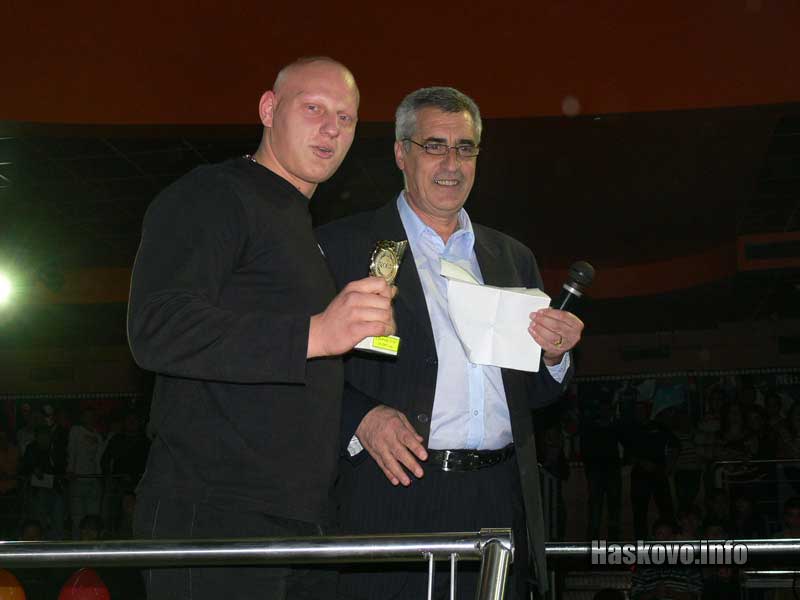 Тодор Михов Тодор Михов