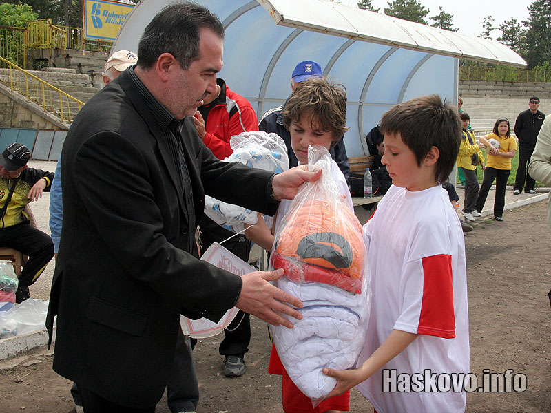 Отборът на Хасково стана втори