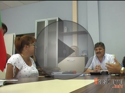 Връчването на подписката